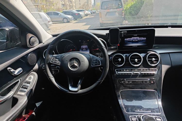 Used Mercedes-Benz C-Class 2017 Revised C 180 L Dynamic Sports Edition Steering Wheel