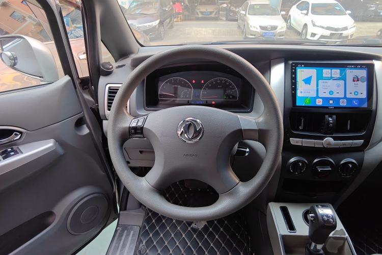 Used Dongfeng Shuaike 2012 2.0L Automatic Flagship 7-Seater