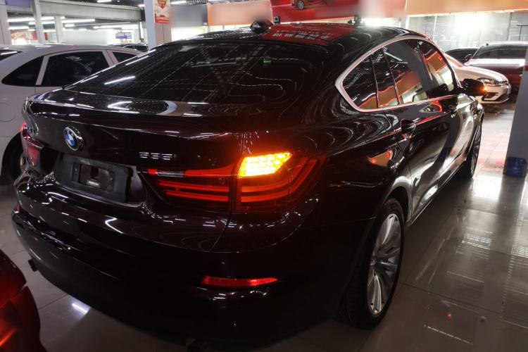 Used BMW 5 Series GT 2015 535i Leading Model
