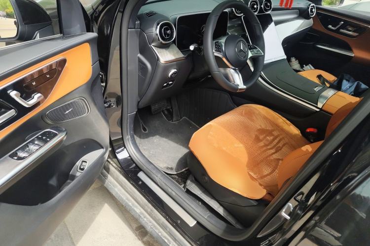 Used Mercedes-Benz GLC 2026 GLC 260 L 4MATIC Dynamic Model Driver Seat