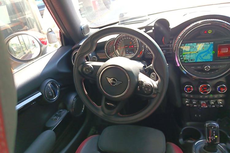 Used MINI JCW 2018 2.0T JOHN COOPER WORKS ALL-IN