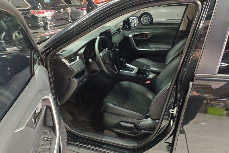 Used Toyota RAV4 2023 2.0L CVT Two-Wheel Drive Urban Edition