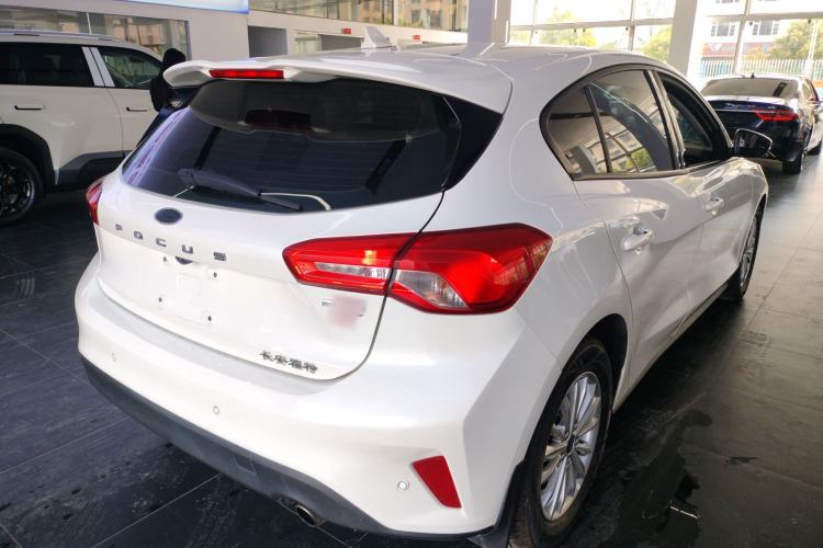 Used Ford Focus 2019 Hatchback EcoBoost 180 Automatic Trendy Model