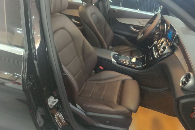 Used Mercedes-Benz GLC 2021 GLC 260 L 4MATIC Dynamic Edition Right Front Seat