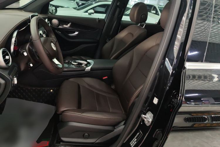 Used Mercedes-Benz GLC 2018 Facelift GLC 200 4MATIC Left Front Seat