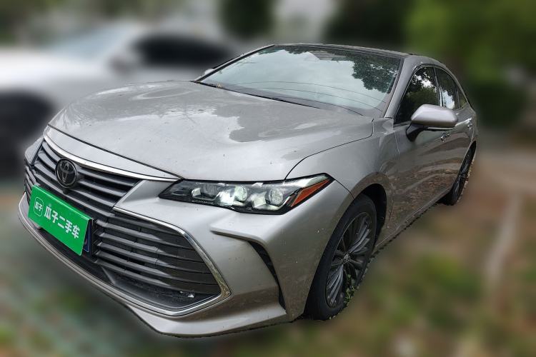 Used Toyota Avalon 2019 2.5L Touring Premium Version China VI Standard