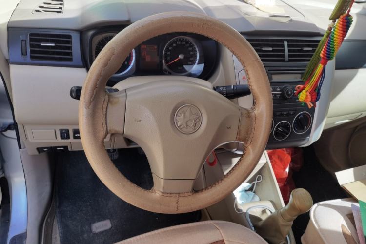 Used Venucia D50 2012 1.6L Manual Comfort Edition