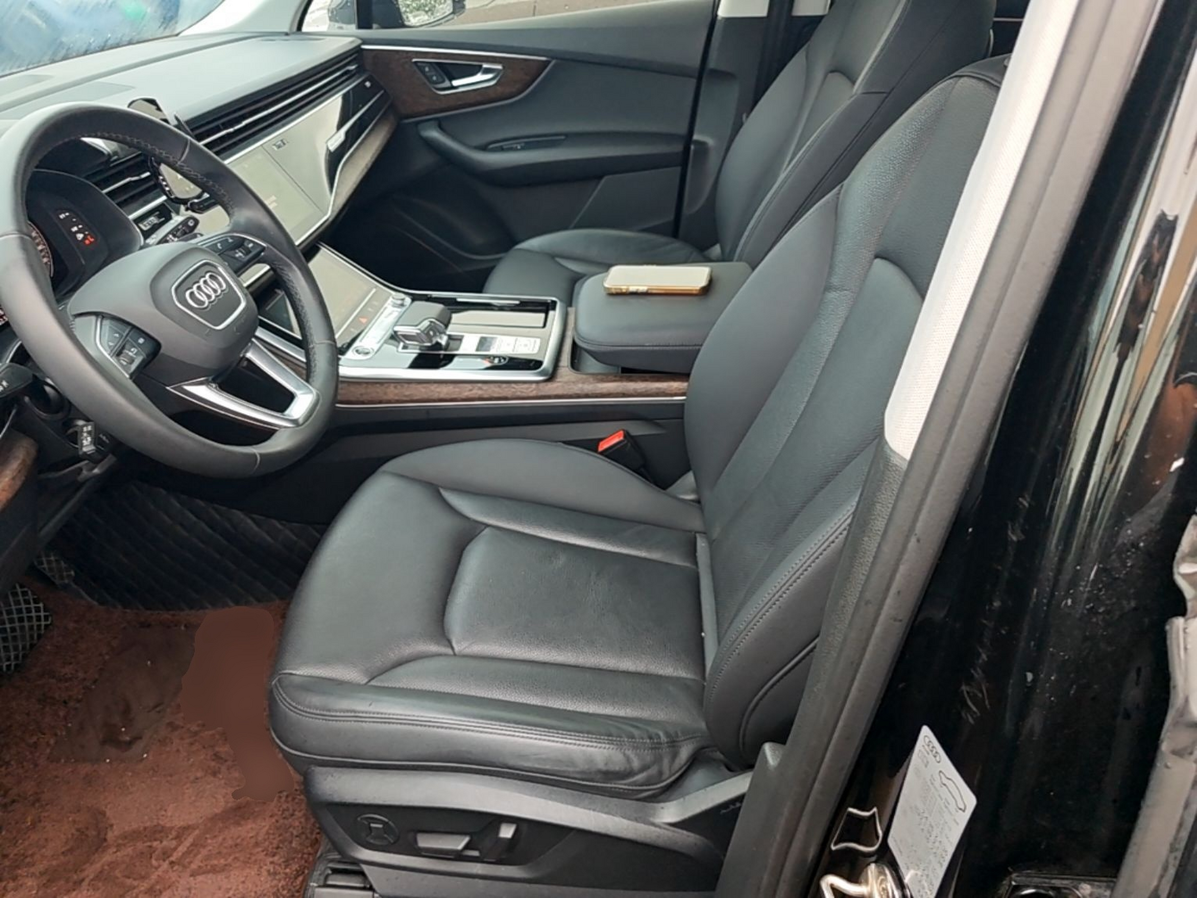 Interior delantero