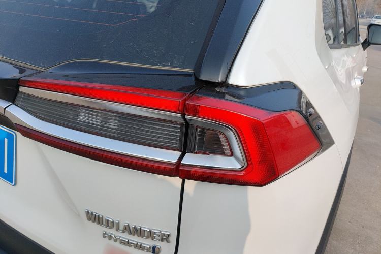 Used Toyota Wildlander 2023 Dual-Motor 2.5L E-CVT Four-Wheel Drive Prestige Edition
