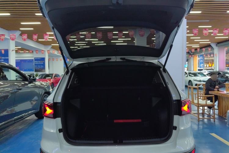Used Jetta VS5 2020 280TSI Automatic "Thirty and Standing Tall" Edition
