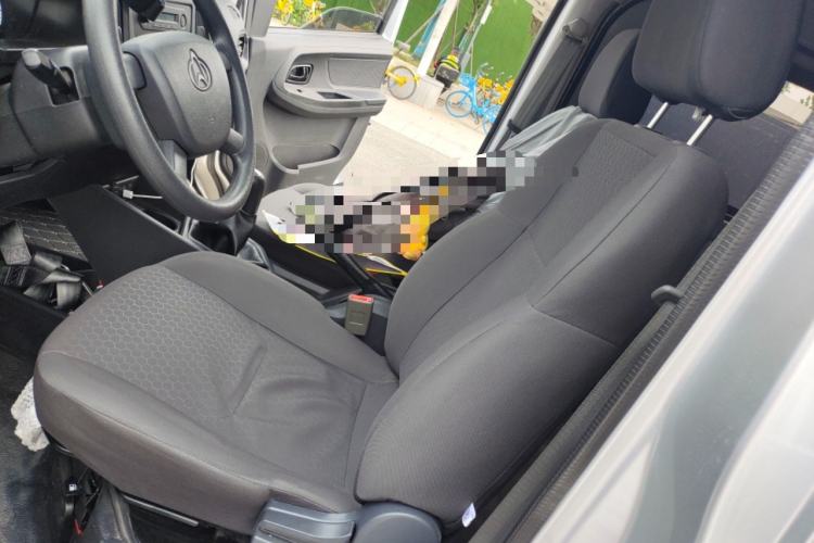 Used CHANGAN KAICHENG Ruixing M60 2023 1.5L GDI Base Model 2-Seat Van
