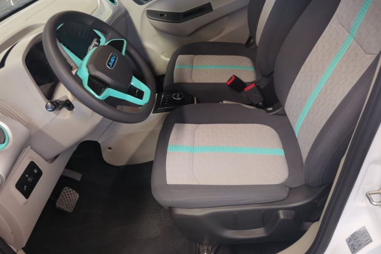 Used JMEV Xiao Qilin 2024 201km Comfort Version Left Front Seat