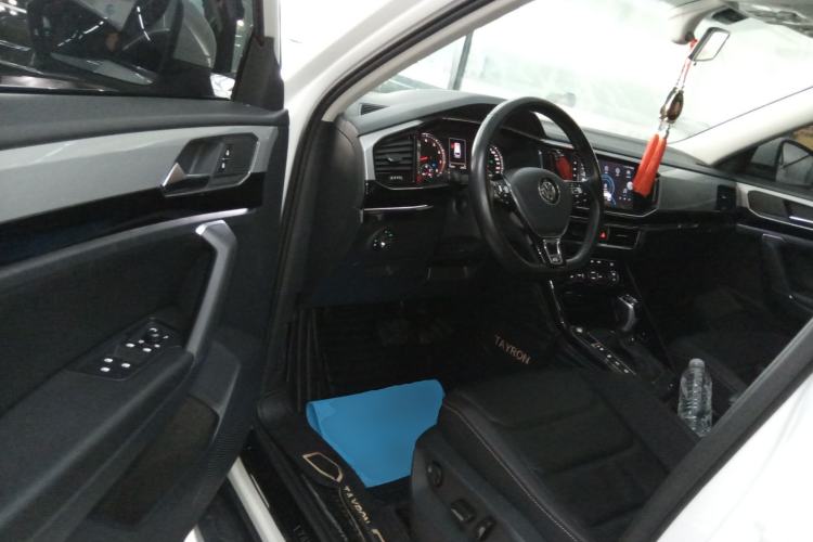 Used Volkswagen Tayron 2019 330TSI Two-Wheel Drive Luxury Model China VI Standard Driver Seat