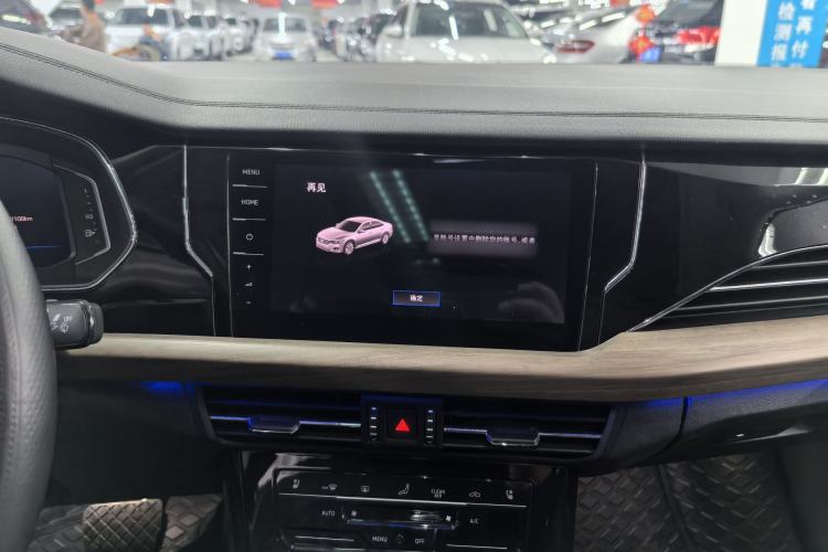 Used Volkswagen Passat 2020 Restyled 380TSI Luxury Edition China VI Standard
