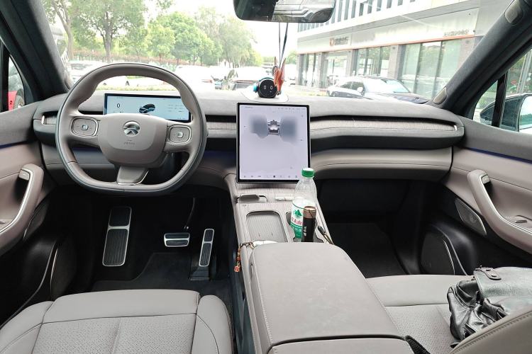 Used Nio ES7 2024 75 kWh
