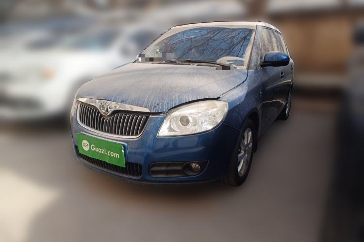 Used Skoda Fabia 2011 1.6L Automatic Crystal Edition