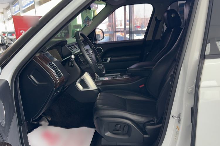 Used Land Rover Range 2017 3.0 SC V6 Vogue Interior 1