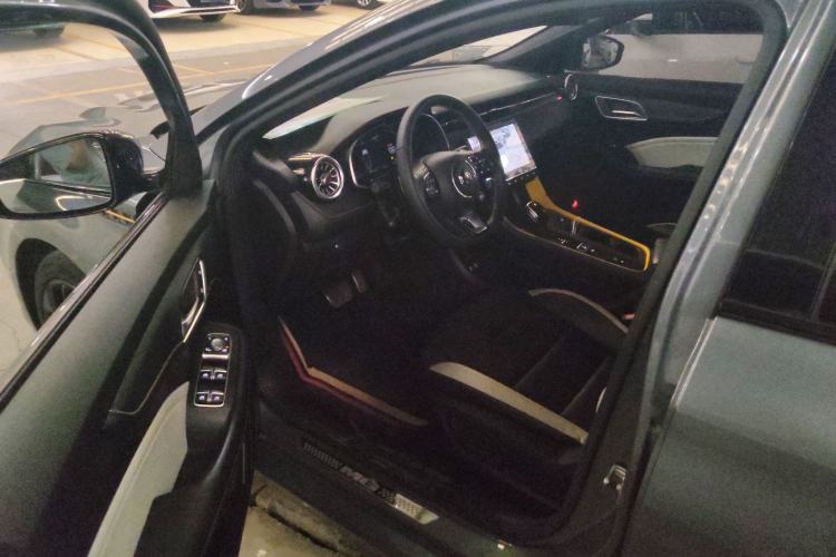 Used MG 6 2021 Pro 1.5T Automatic Trophy Luxury Edition Interior 1