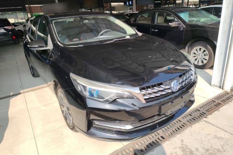 Used Venucia D60 2019 1.6L XL CVT SmartConnect Elite Edition (ISS)