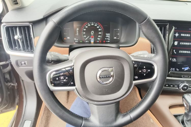 Used Volvo S90 2019 T5 Zhiyi Edition
