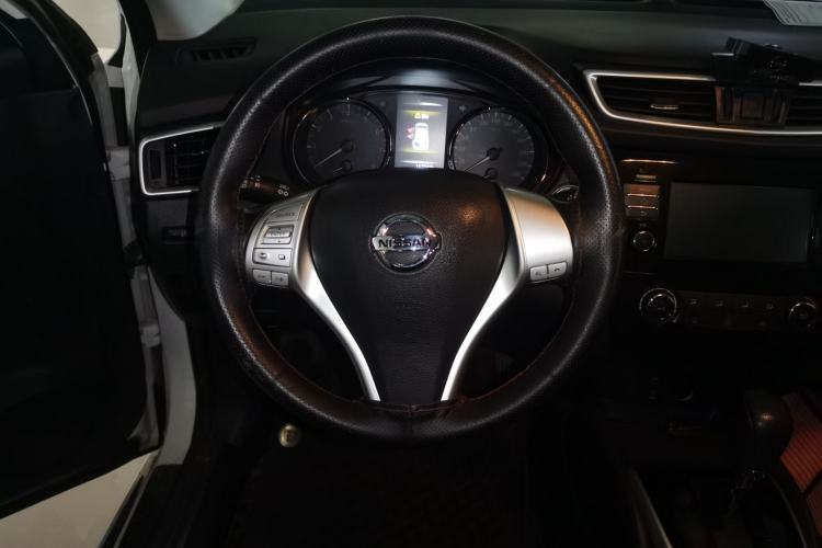 Used Nissan Qashqai 2017 2.0L CVT Luxury Edition China V Standard Steering Wheel