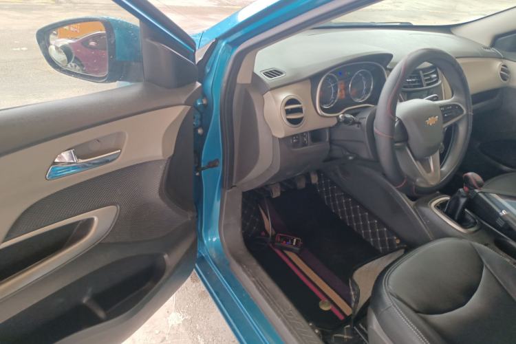 Used Chevrolet Sail 2015 Sail 3 1.5L Manual Happiness Edition
