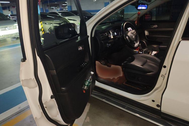 Used Jeep Commander 2018 2.0T Two-Wheel Drive Enjoy Edition China V