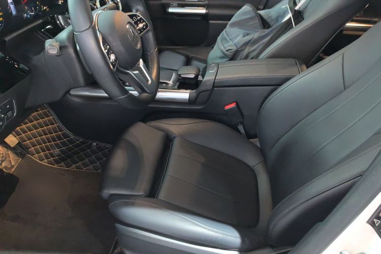 Used Mercedes-Benz B-Class 2021 B 200 Fashion Model Left Front Seat