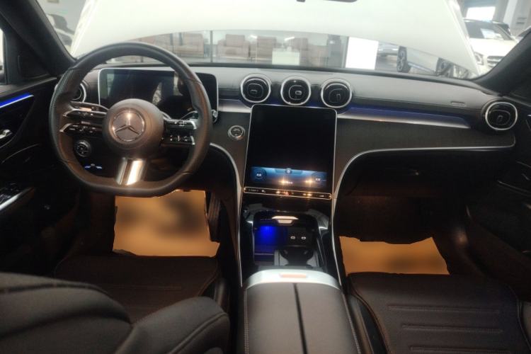 Used Mercedes-Benz C-Class 2022 Restyled C 200 L Sport Edition Center Console