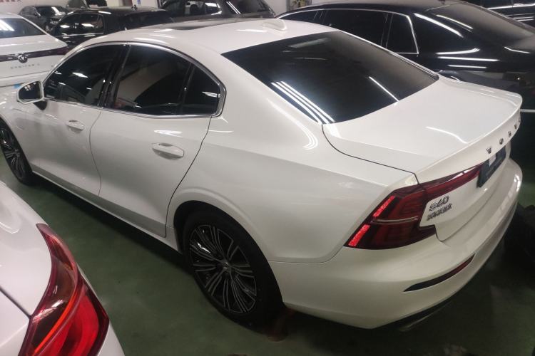 Used Volvo S60 New Energy 2021 T8 E-Drive Hybrid Four-Wheel Drive Smart Luxury Edition Rear Left 45 Deg
