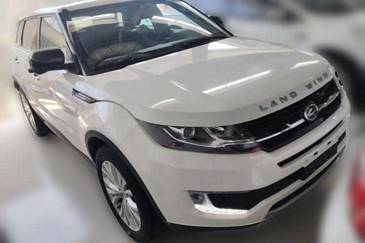 Used Land X7 2015 2.0T Panoramic Prestige Edition
