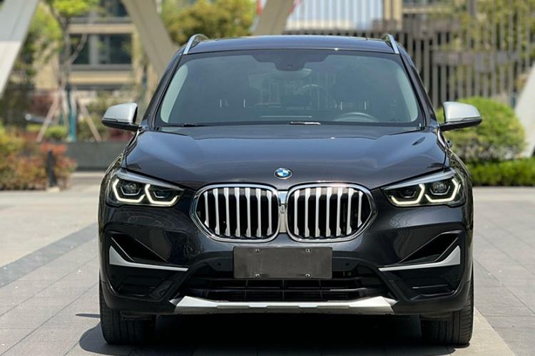 Used BMW X1 2022 Updated xDrive25Li Premium Edition Exterior 6