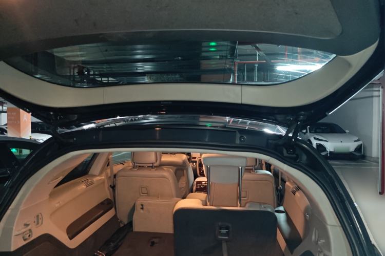 Used Mercedes-Benz R-Class 2011 R 350 L 4MATIC
