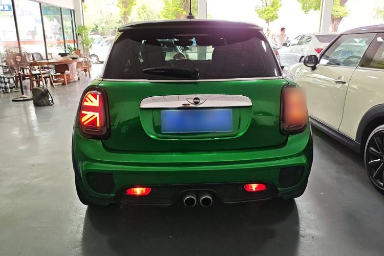 Used MINI 2016 2.0T COOPER S Pioneer Edition Exterior 3