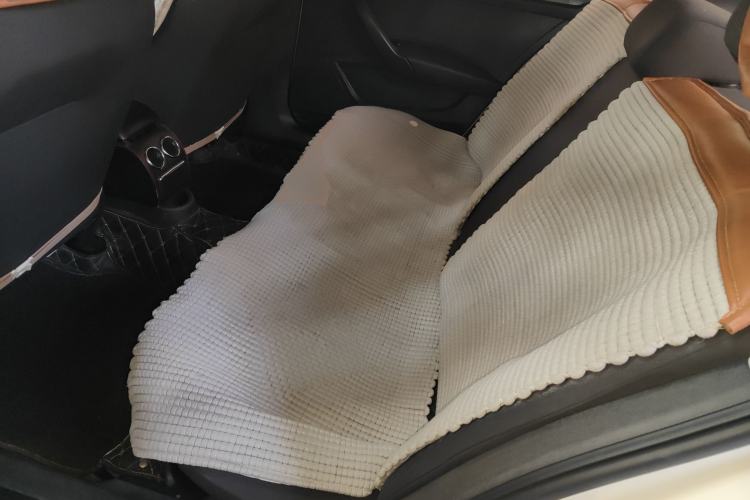 Used Volkswagen Santana 2015 1.6L Manual Fashion Edition
