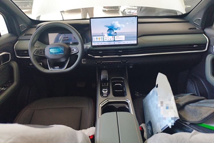 Used Geely Auto Haoyue L 2024 2.0T DCT Prestige Version