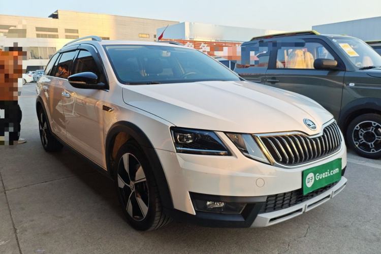Used Skoda Octavia 2019 TSI280 DSG Luxury Edition Station Wagon China VI Standard