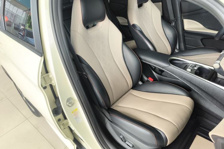 Used BYD Dolphin 2023 420 km Fashion Edition