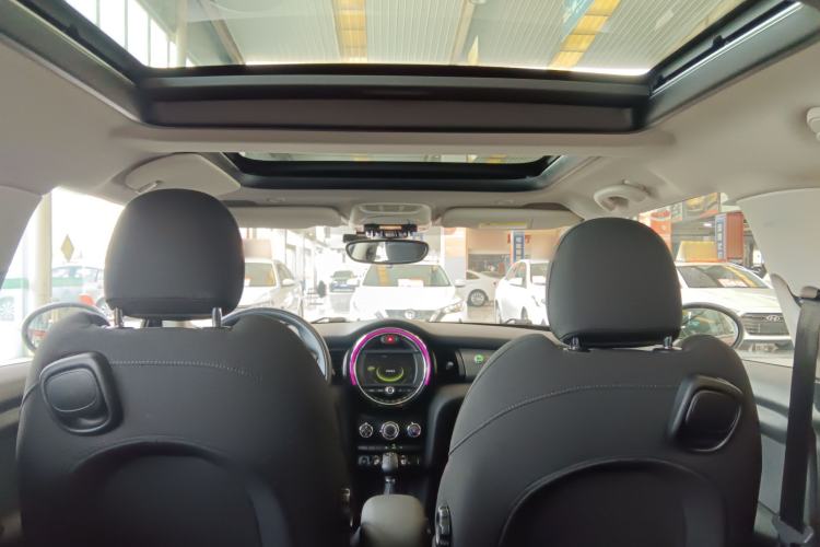 Used MINI 2016 1.5T COOPER Headliner