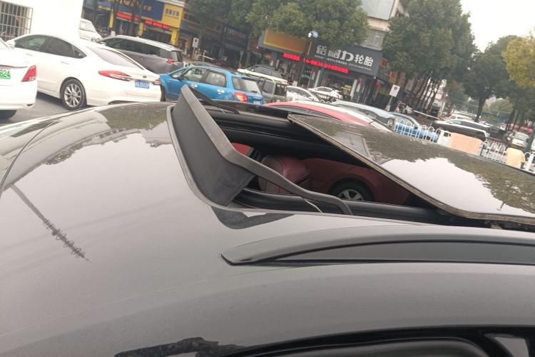 Used Cadillac XT5 2025 2.0T Platinum Edition
