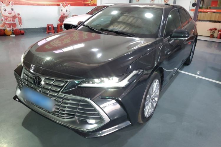 Used Toyota Avalon 2024 Dual-Motor 2.0L Premium Edition