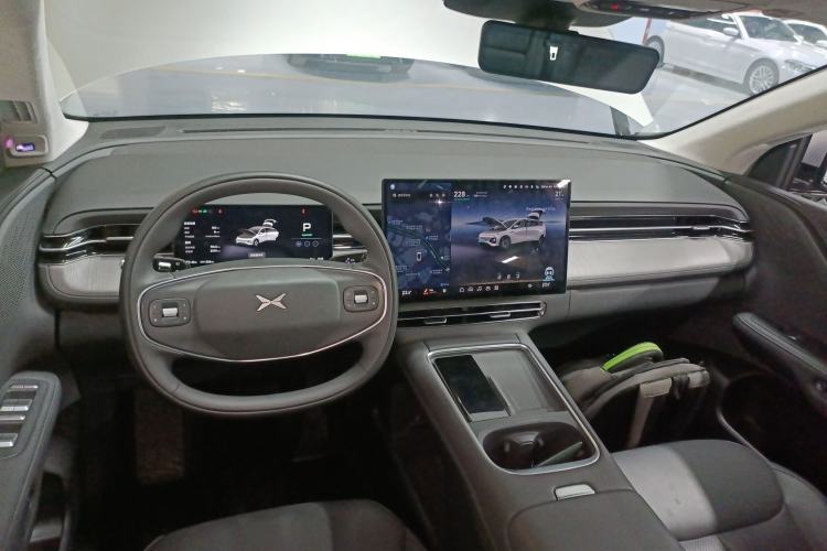 Used XPeng G6 2025 625 Long-Range Max Flagship Edition
