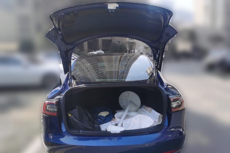 Used Tesla Model 3 2019 Long-Range Rear-Wheel-Drive Version