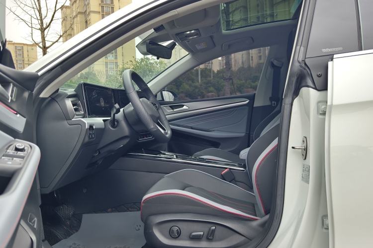 Used Volkswagen Lamando 2023 Lavida L 280TSI DSG Cool & Spicy Edition