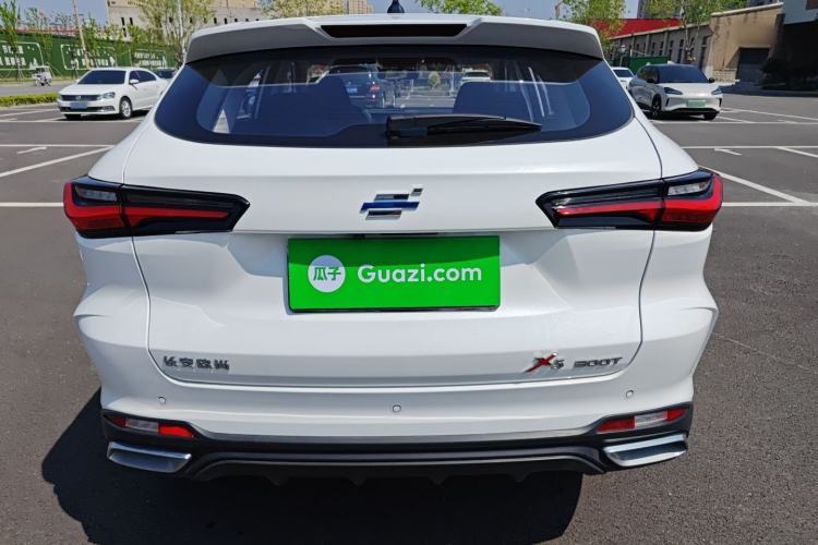 Used CHANGAN OSHAN X5 2021 1.5T DCT Prestige Edition Rear