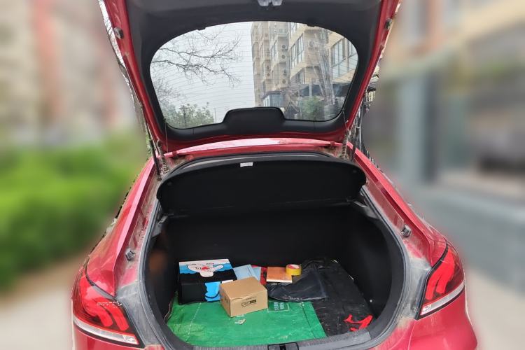 Used MG 6 2017 20T Automatic Luxury Smart Connect Version China V Standard Trunk