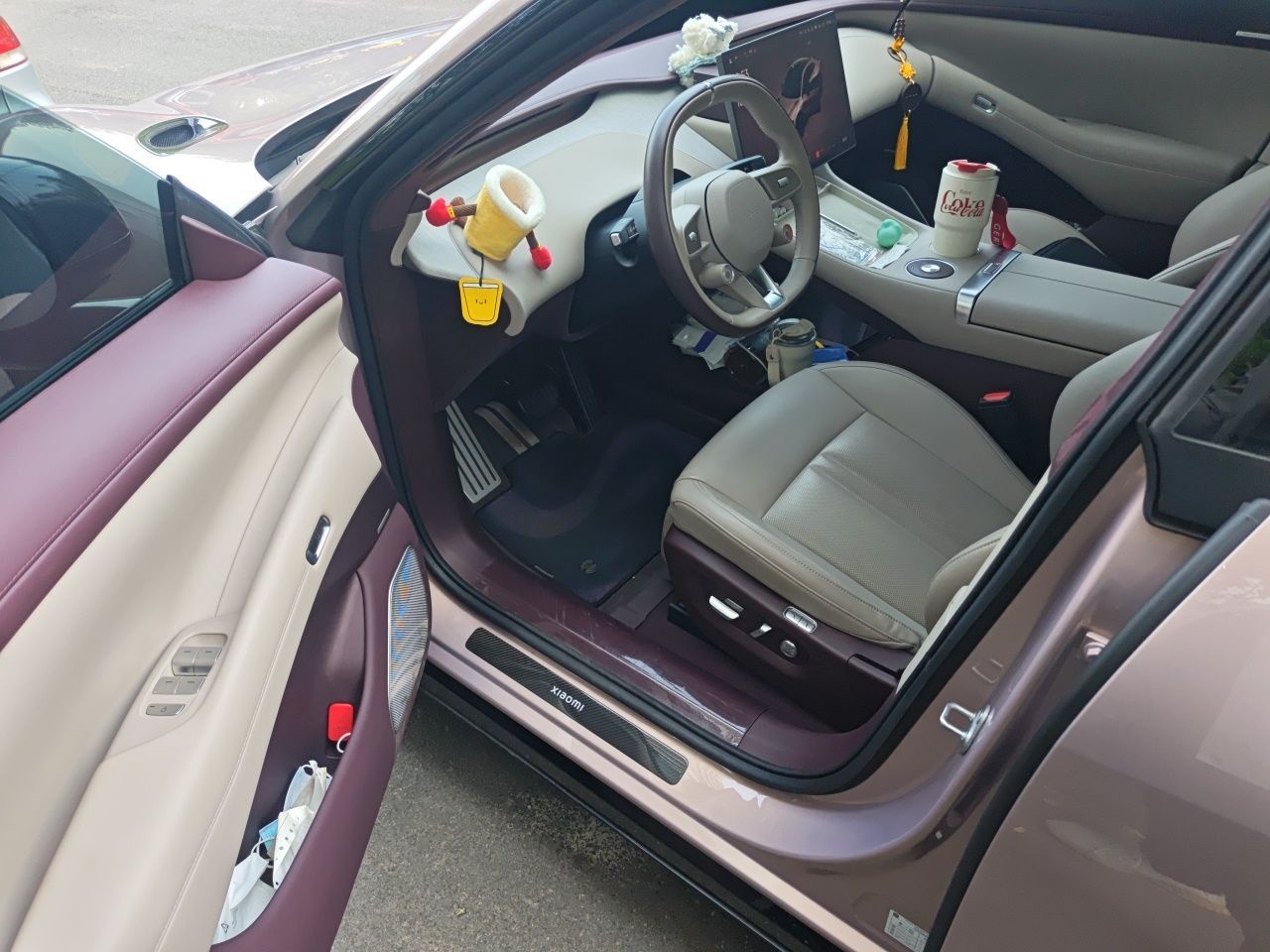 Xiaomi Auto YU7 2025 Ultra-Long Range High-Performance All-Wheel-Drive Max Edition — снимка 16