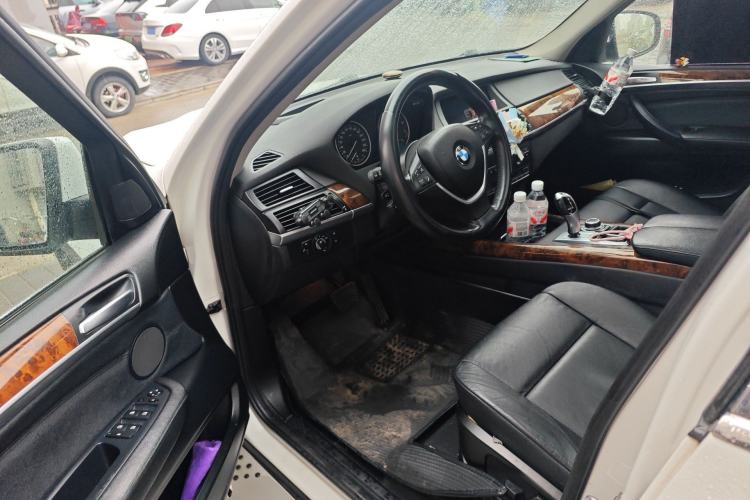 Used BMW X5 2011 xDrive35i Luxury Model Driver Seat