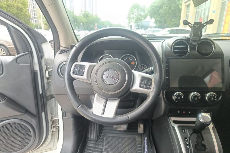 Used Jeep Compass (Import) 2014 Revised Version 2.4L Four-Wheel Drive Comfort Edition