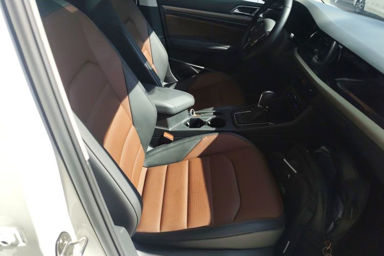 Used Volkswagen Lavida 2021 280TSI DSG Luxury Edition Right Front Seat